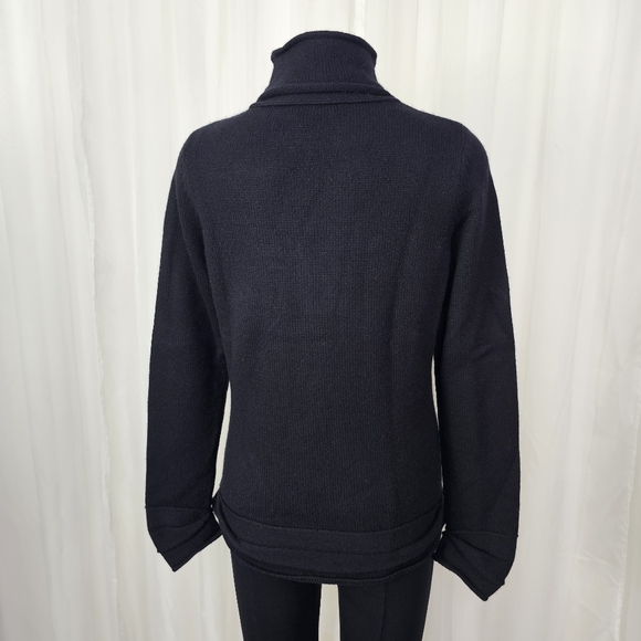 Neiman Marcus Black Cashmere Mockneck Sweater Unique Cuffs Size Large - Picture 10 of 12